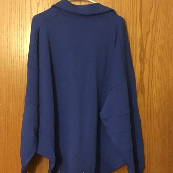 NWOT Free People Warm Down Pullover💙size- SMALL - Picture 5 of 5
